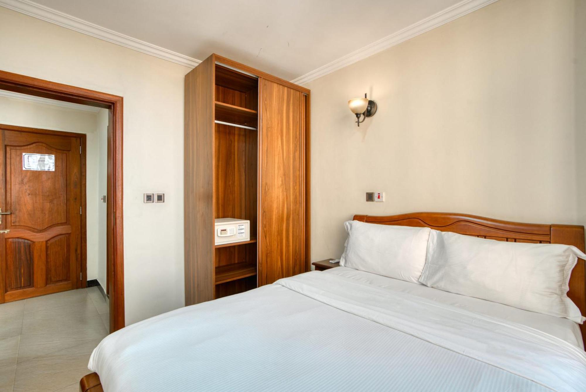 Kibo Palace Apartments Arusha Szoba fotó